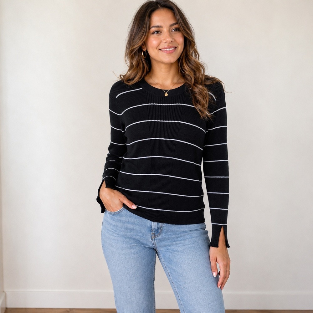 Athleta Womens XL Black White Striped Merino Wool Blend Ribbed Crewneck Sweater